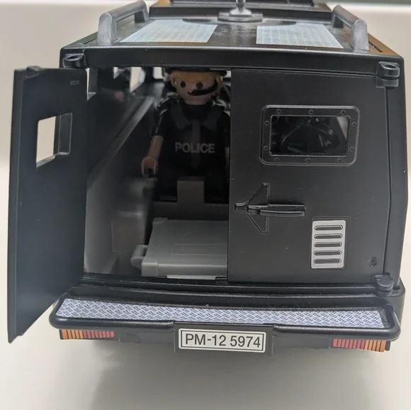 Playmobil/ Geobra Police Swat Vehicle Playset - Picture 5 of 10